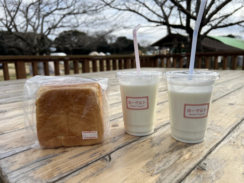 成田ゆめ牧場オートキャンプ場　パン